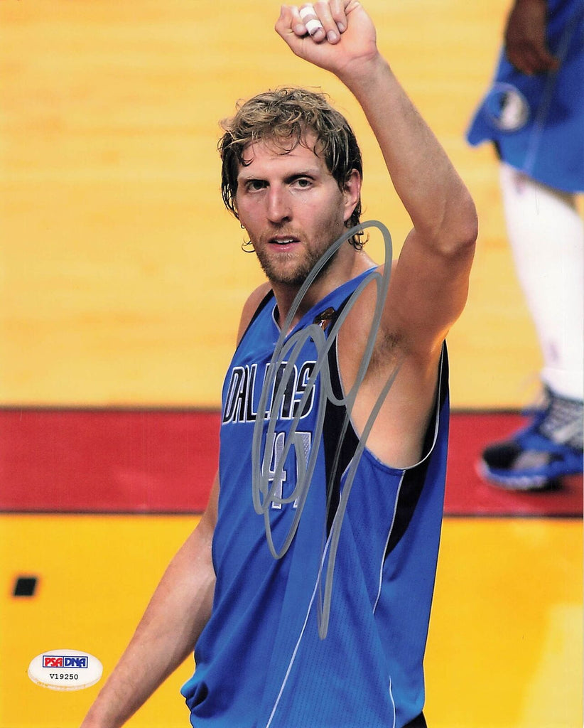 Luka Doncic Dallas Mavericks Framed Jersey Showcase Bobblehead NBA at  's Sports Collectibles Store