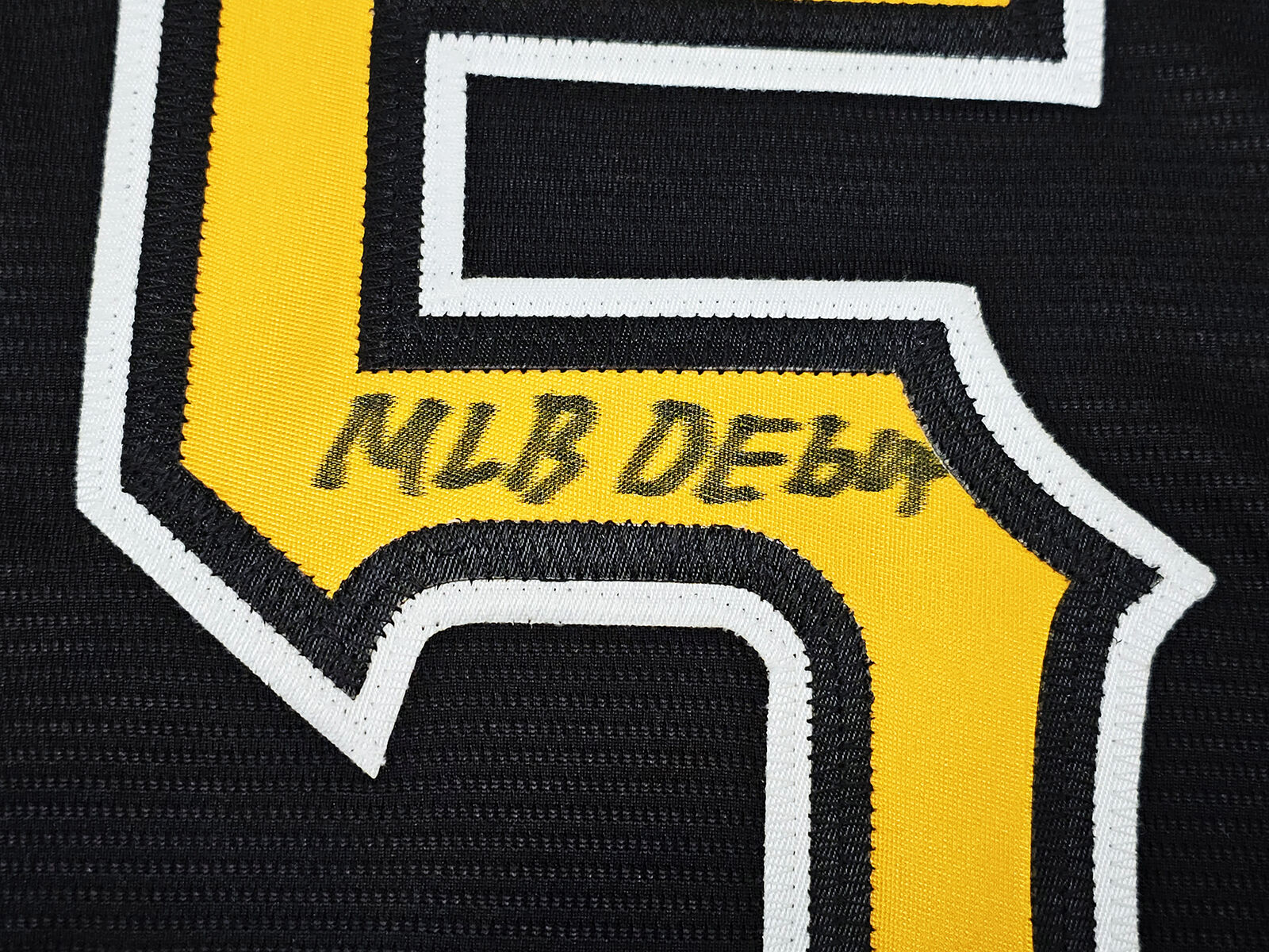Pittsburgh Pirates Oneil Cruz Autographed Black Nike Jersey Size XL MLB  Debut 10-2-21 Beckett BAS QR Stock #220601