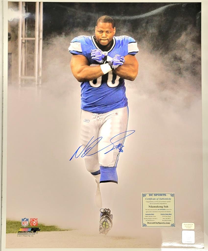 How to get deals on autographed Detroit Lions jerseys, photographs, plaques  and more 