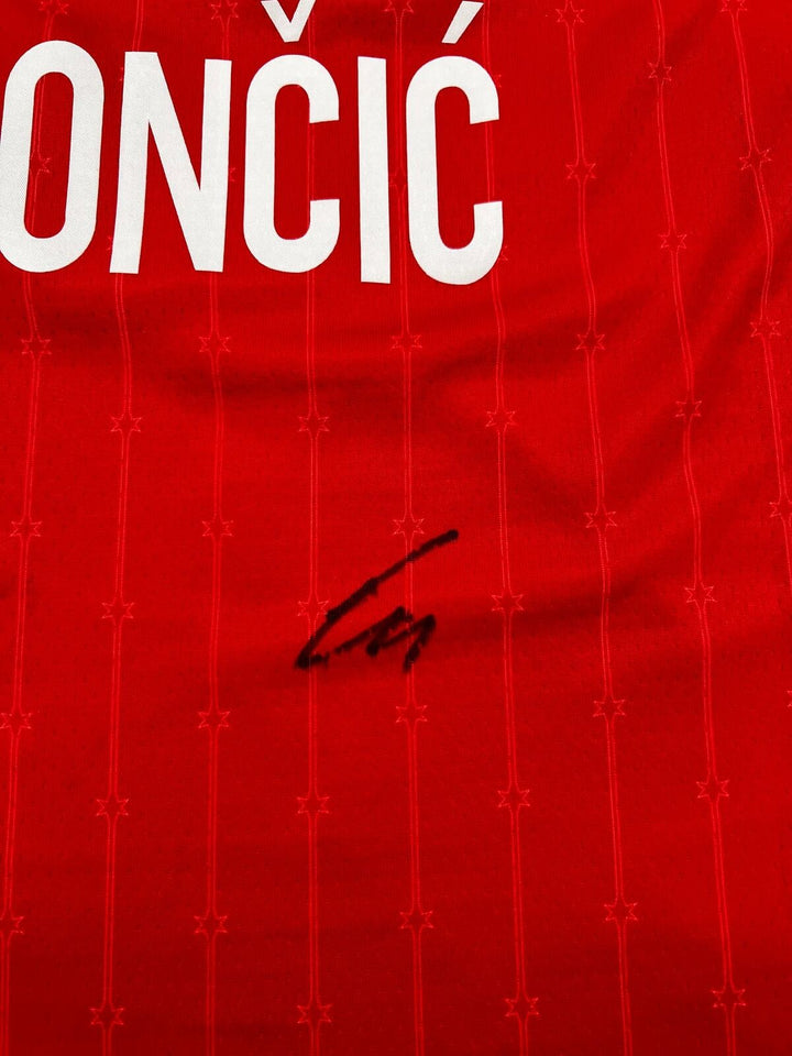 Luka Doncic signed jersey PSA/DNA Dallas Mavericks Autographed Image 2