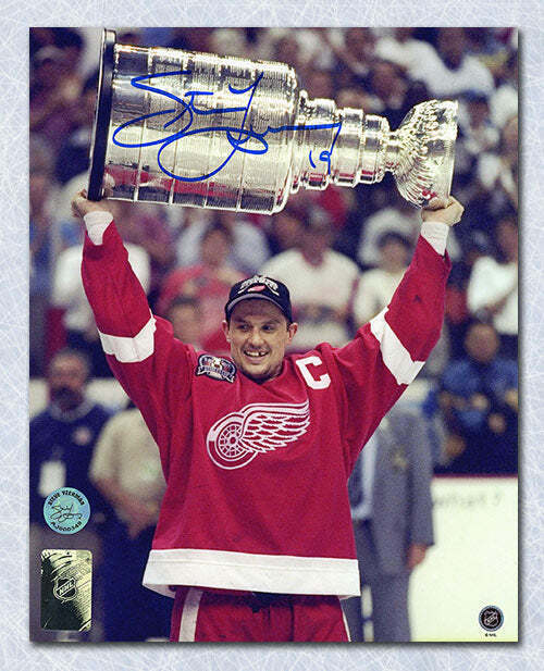 Steve Yzerman Detroit Red Wings Autographed 1998 Stanley Cup 8x10 Photo Image 1