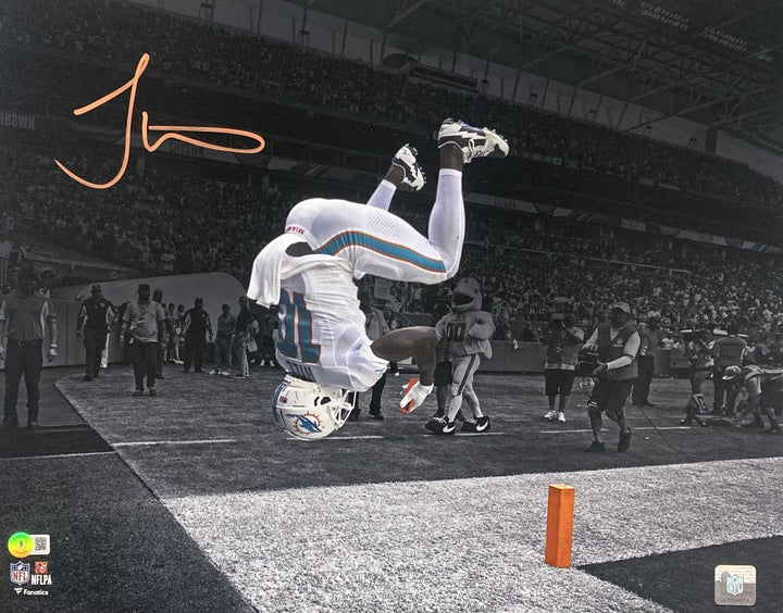 Tyreek Hill Signed 16x20 Miami Dolphins Flip Photo BAS Image 1