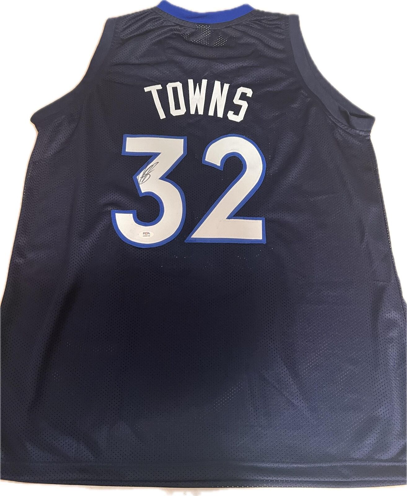 Karl anthony deals towns signed jersey