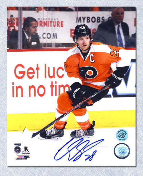 Claude Giroux Philadelphia Flyers Autographed Skating 8x10 Photo Image 1