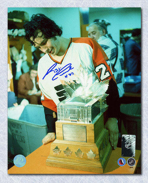 Reggie Leach Philadelphia Flyers Autographed 1976 Conn Smythe 8x10 Photo Image 1