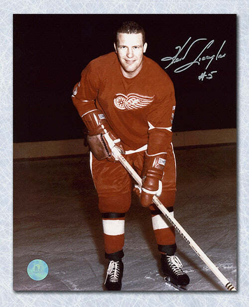 Kent Douglas Detroit Red Wings Autographed 8x10 Photo Image 1