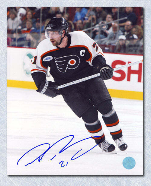 Peter Forsberg Philadelphia Flyers Autographed Action 8x10 Photo Image 1