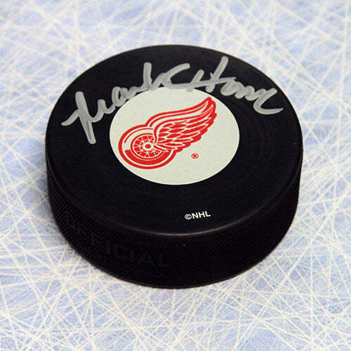 Mark Howe Detroit Red Wings Autographed Hockey Puck Image 1