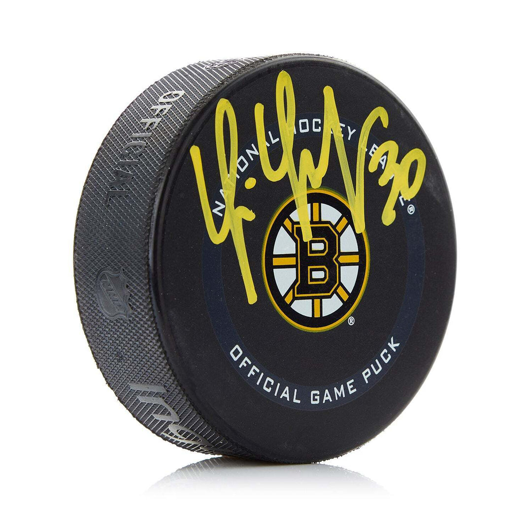 Tim Thomas Signed Boston Bruins Official Game Puck Image 1