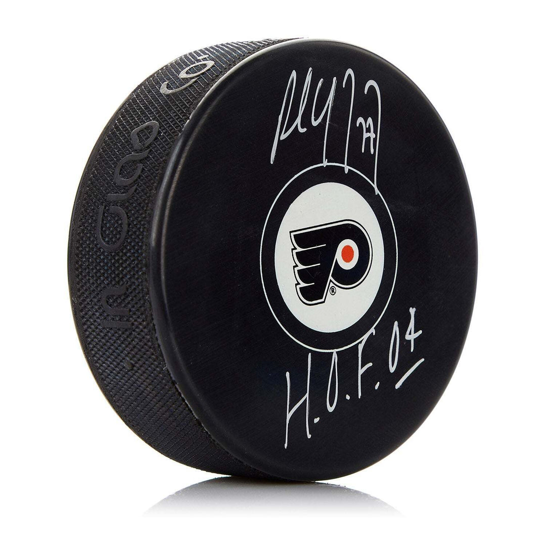 Paul Coffey Philadelphia Flyers Signed Hockey Puck with HOF Note Image 1