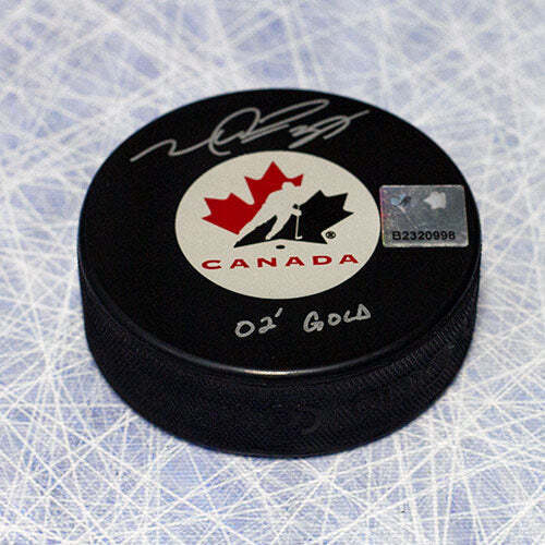 Mike Peca Team Canada Signed 02 Gold Note Olympic Hockey Puck Image 1