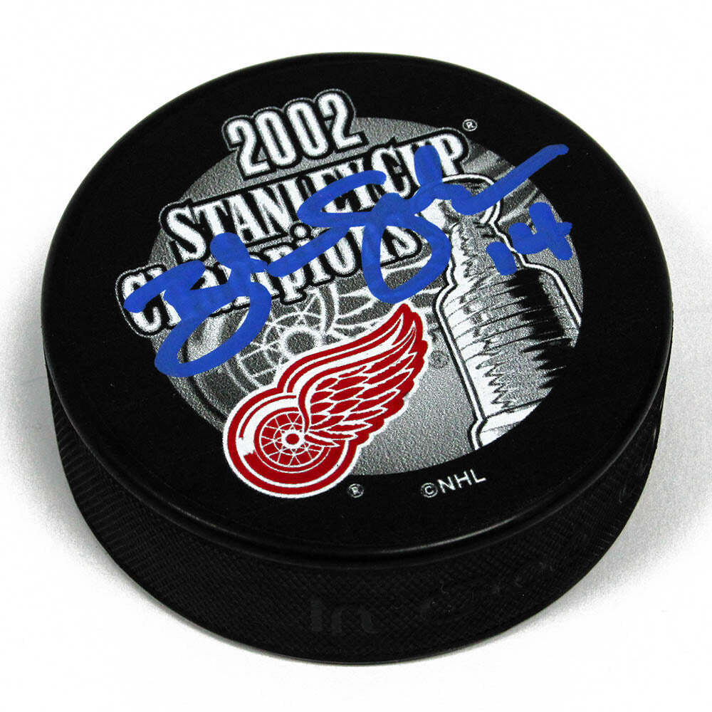 Brendan Shanahan Detroit Red Wings Autographed 2002 Stanley Cup Puck Image 1