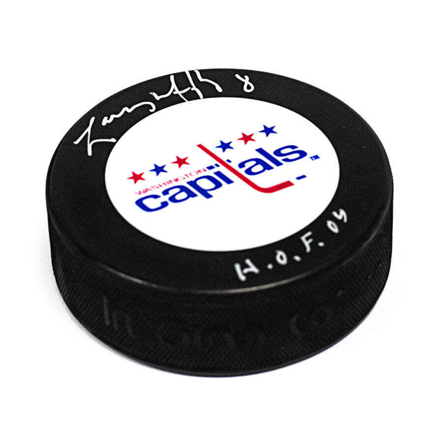 Larry Murphy Washington Capitals Signed Hockey Puck with HOF Note Image 1