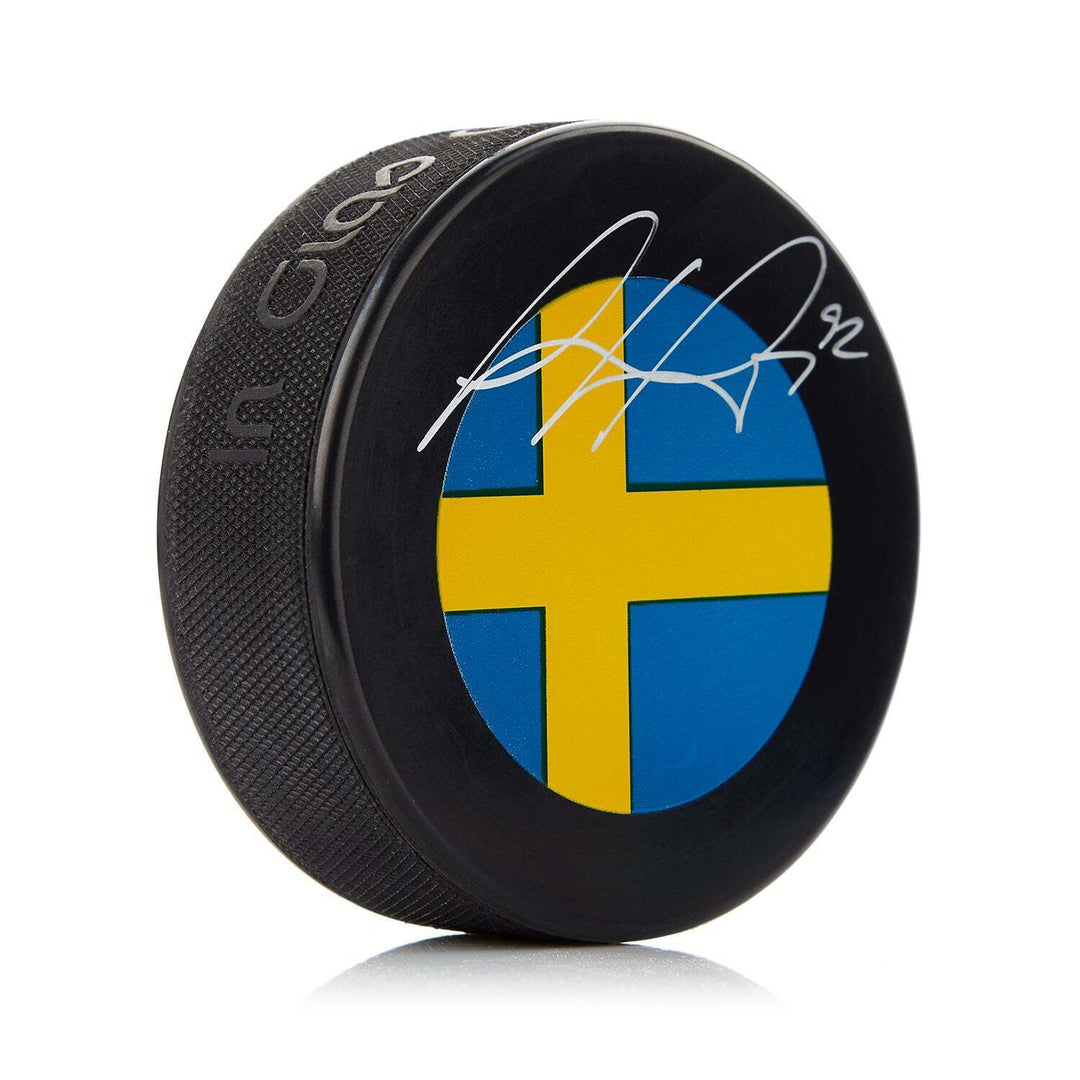 Gabriel Landeskog Autographed Sweden Flag Hockey Puck Image 1