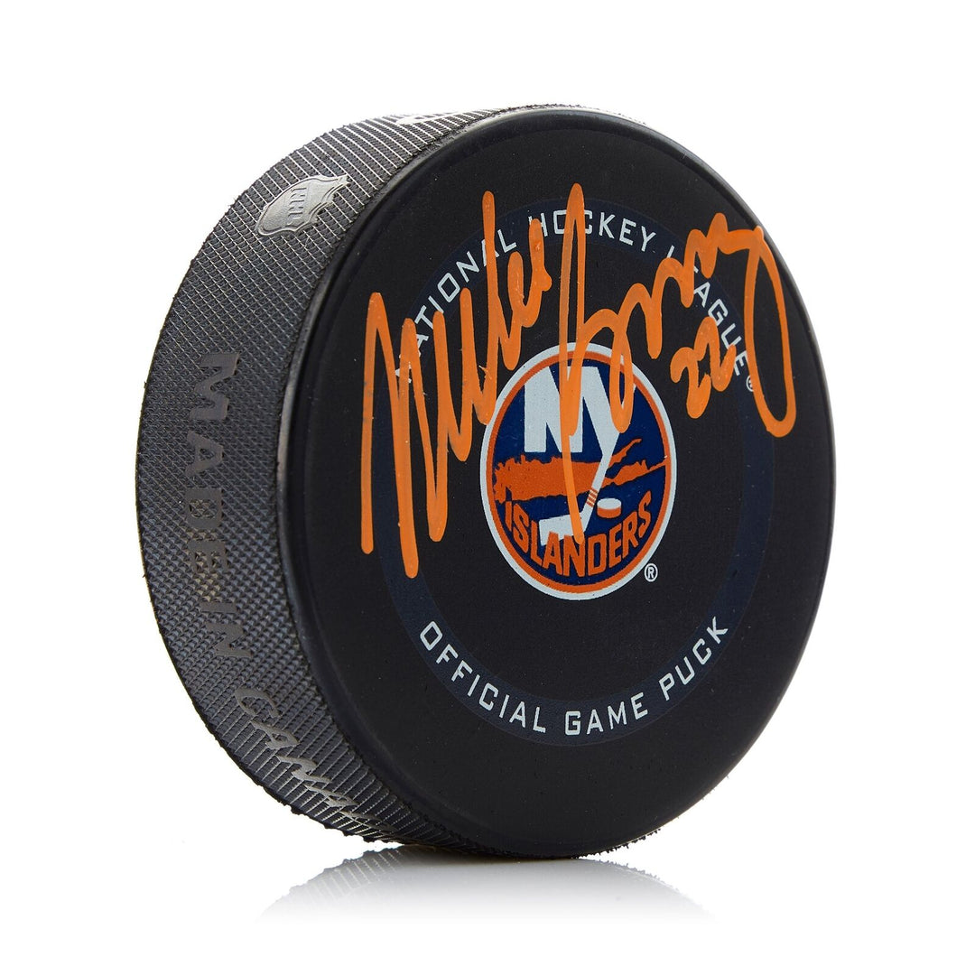 Mike Bossy New York Islanders Signed Official Game Puck Image 1