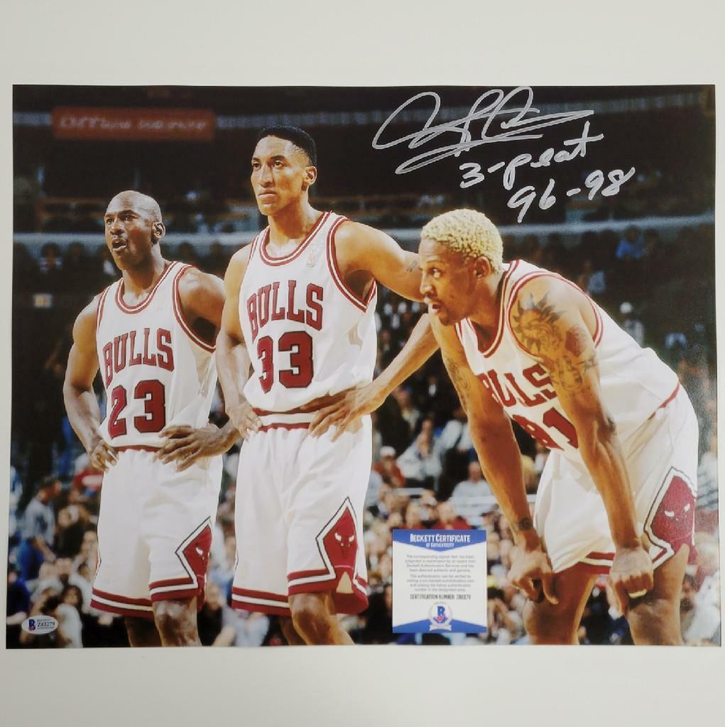 Dennis Rodman signed "3-Peat 96-98" 16x20 Photo Chicago Bulls  Beckett BAS COA Image 1
