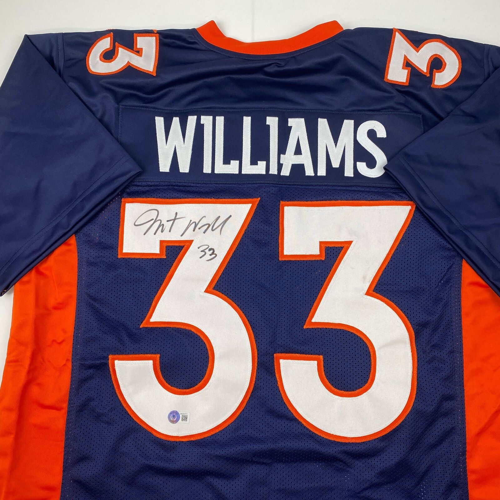 Autographed/Signed Javonte Williams Denver Blue Football Jersey Becket –  CollectibleXchange