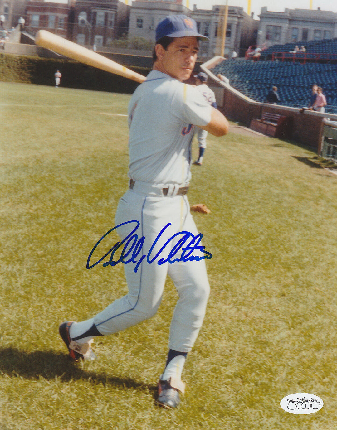 BOBBY VALENTINE SIGNED NY METS PLAYER 8x10 PHOTO CHICAGO CUBS WRIGLEY FIELD JSA Image 1