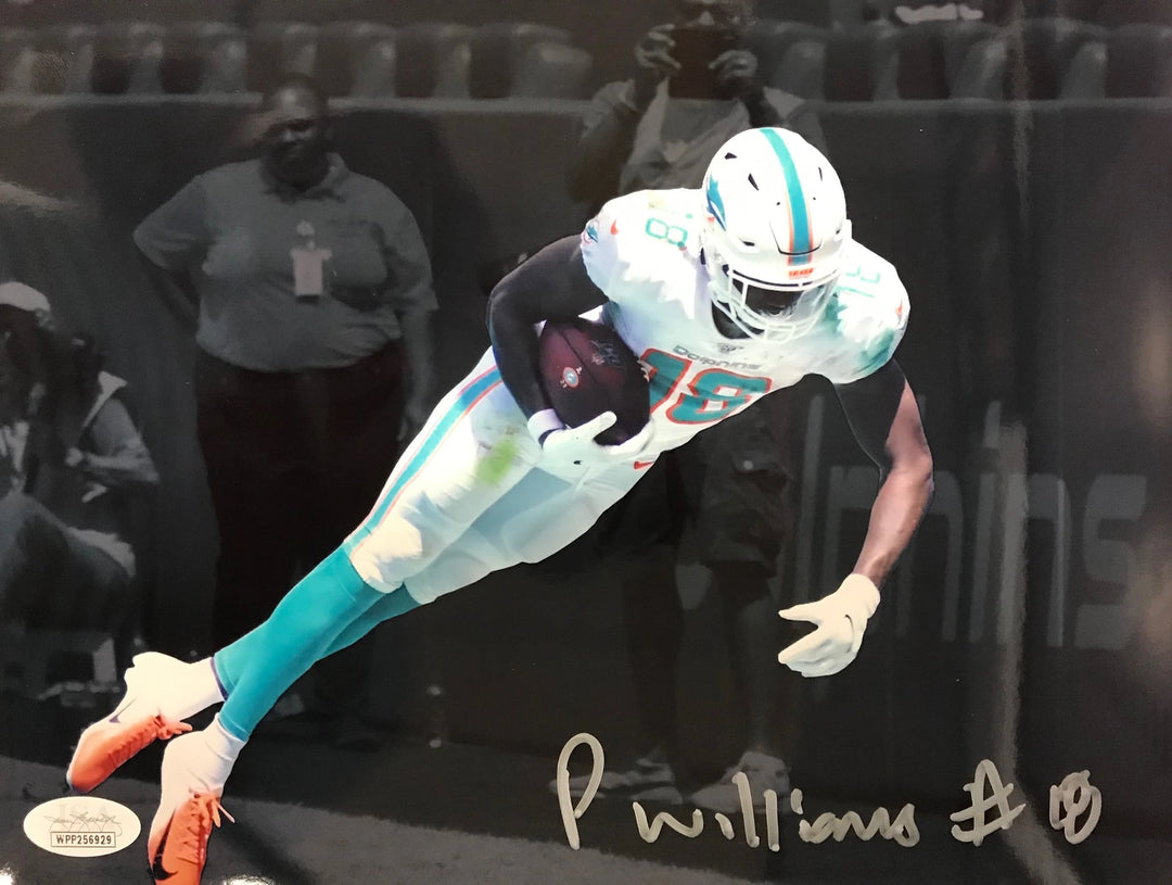 Preston Williams Autographed 8x10 Photo (JSA) Image 1