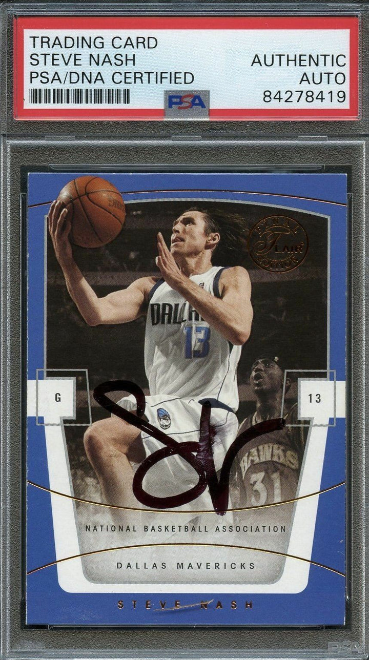 2004 Fleer #5 Steve Nash Signed Card AUTO PSA Slabbed Mavericks Image 1