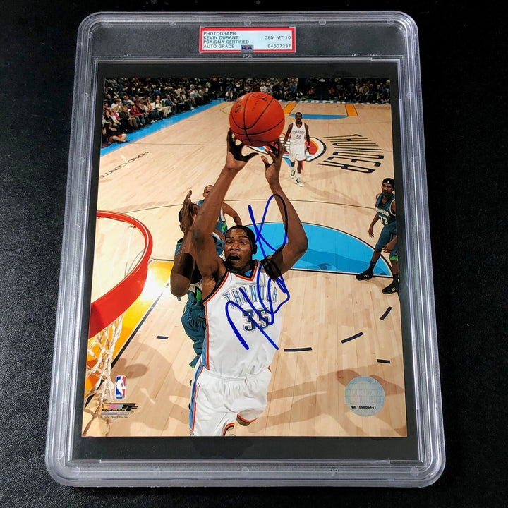 Kevin Durant signed 8x10 Photo PSA/DNA Encapsulated Auto Grade 10 Gem Mint Image 1