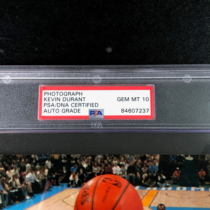 Kevin Durant signed 8x10 Photo PSA/DNA Encapsulated Auto Grade 10 Gem Mint Image 3