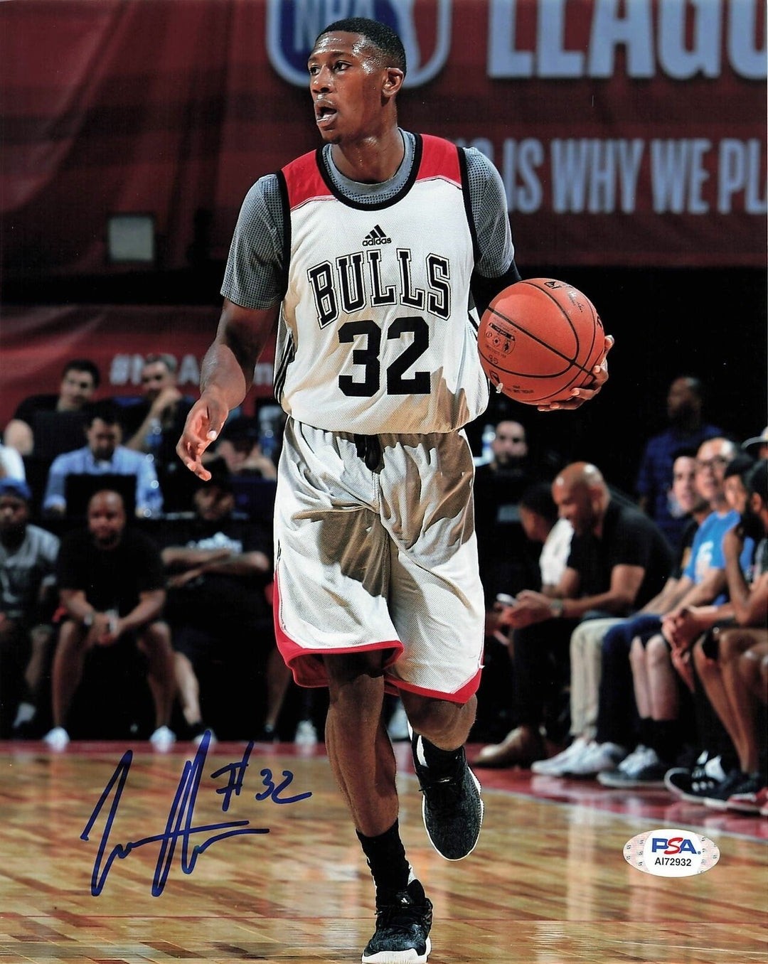 KRIS DUNN signed 8x10 photo PSA/DNA Chicago Bulls Autographed Image 1