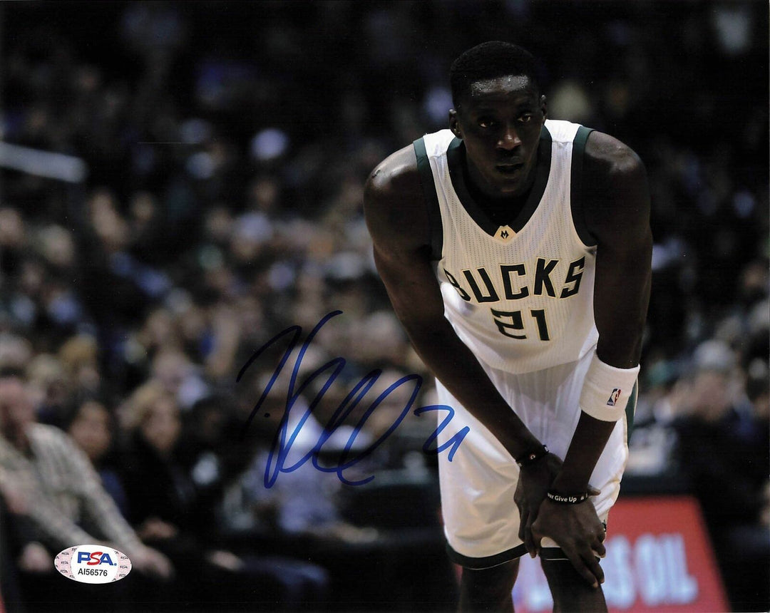Tony Snell signed 8x10 photo PSA/DNA Milwaukee Bucks Autographed Image 1