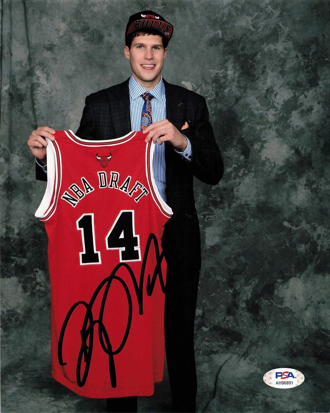 Doug McDermott Signed 8x10 Photo PSA/DNA Chicago Bulls Autographed Image 1