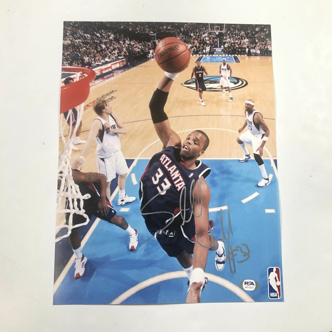 Shelden Williams signed 11x14 photo PSA/DNA Atlanta Hawks Autographed Image 1