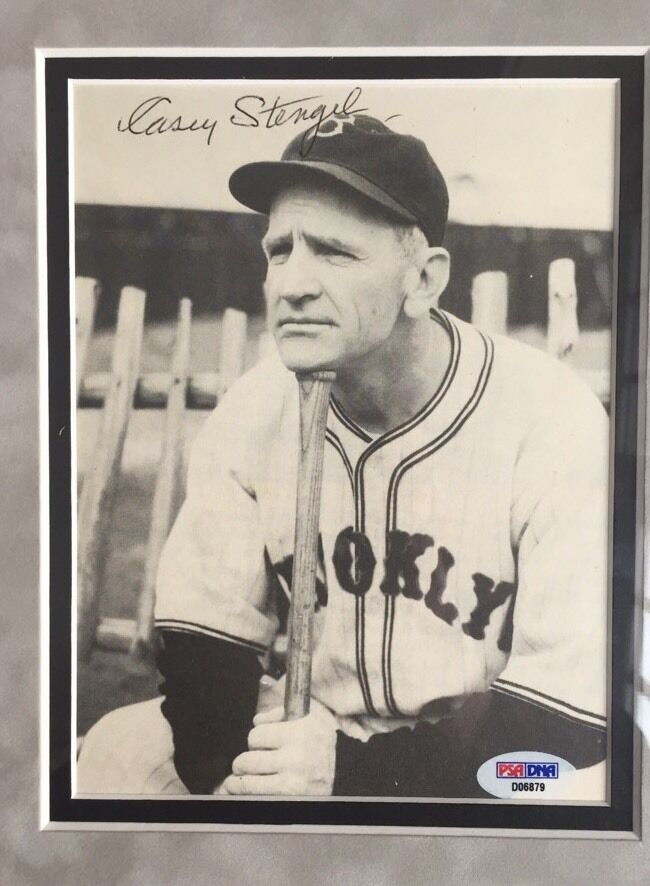 CASEY STENGEL SIGNED Rare Auto  7x9 PHOTO Brooklyn Dodgers Museum Framed PSA DNA Image 3