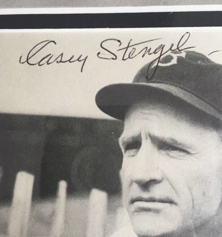 CASEY STENGEL SIGNED Rare Auto  7x9 PHOTO Brooklyn Dodgers Museum Framed PSA DNA Image 4