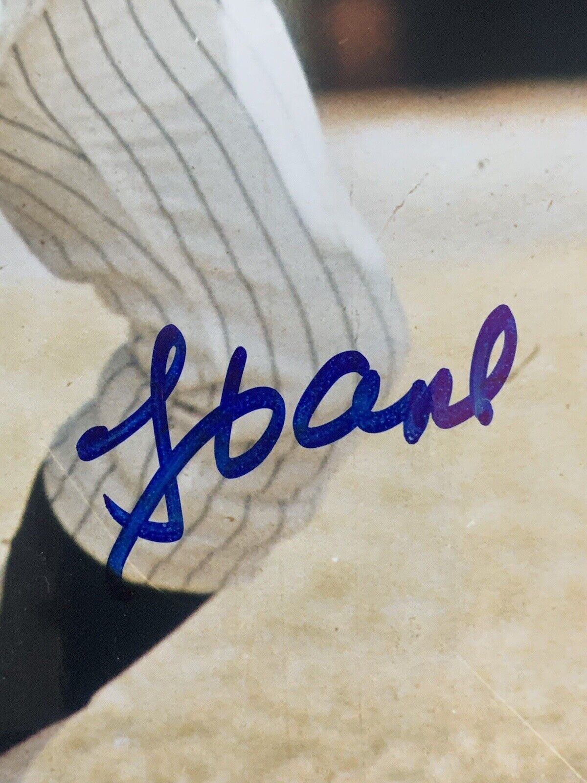 Ryan Klesko Autographed Signed Atlanta Braves 8x10 Photo (close up)