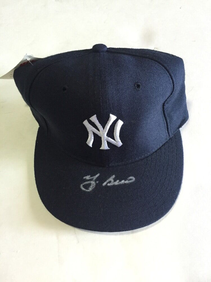 Yogi Berra Signed Official New Era hat Mint Autograph Jsa Coa Hof Yankees cap Image 2