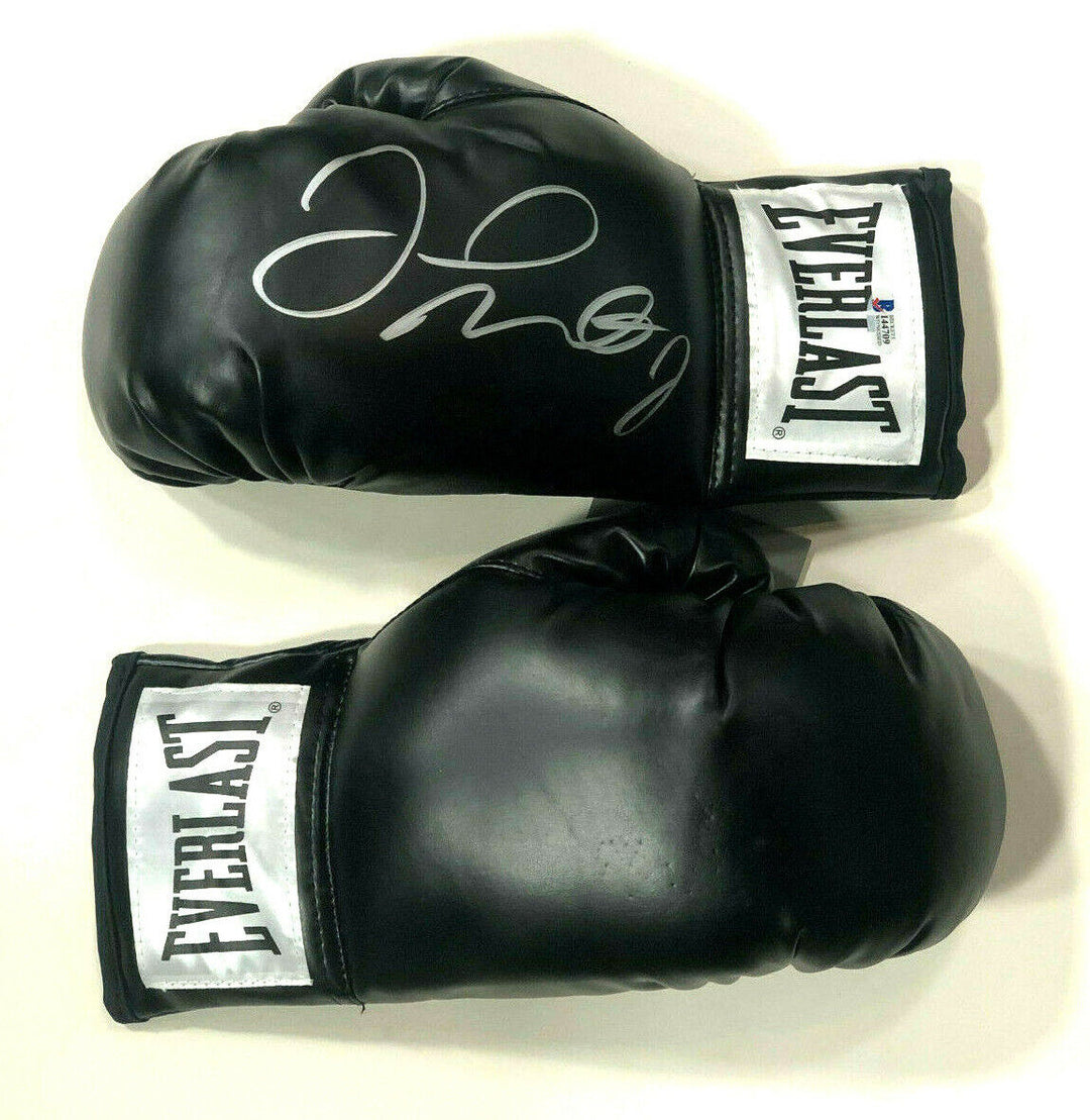 Floyd Mayweather signed black Everlast boxing glove pair auto Beckett BAS COA  Image 1
