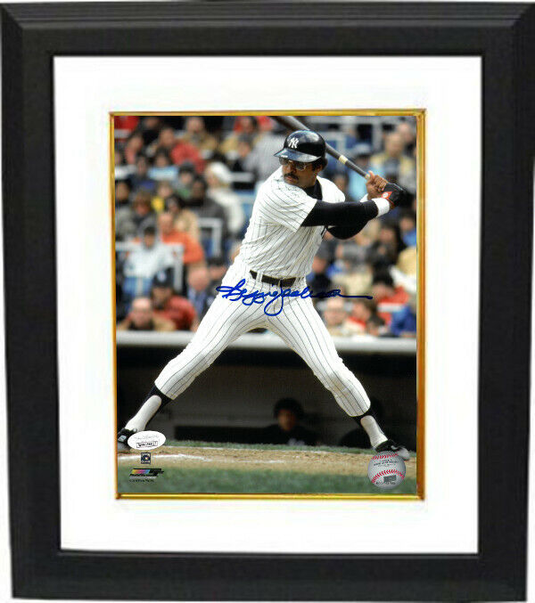 Reggie Jackson signed New York Yankees 8x10 Color Photo Framed - JSA Witnessed Image 1