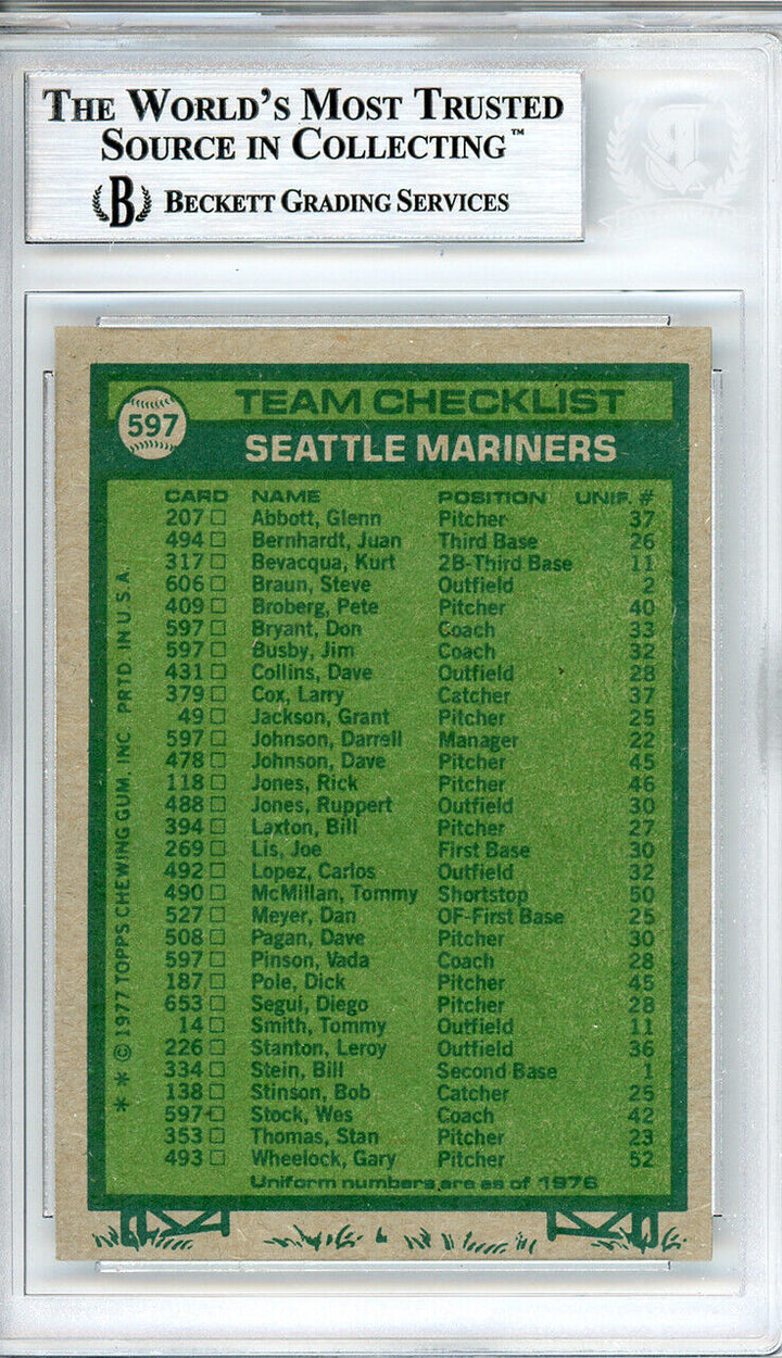 Darrell Johnson Autographed 1977 Topps Card #597 Mariners Beckett 10540386 Image 4