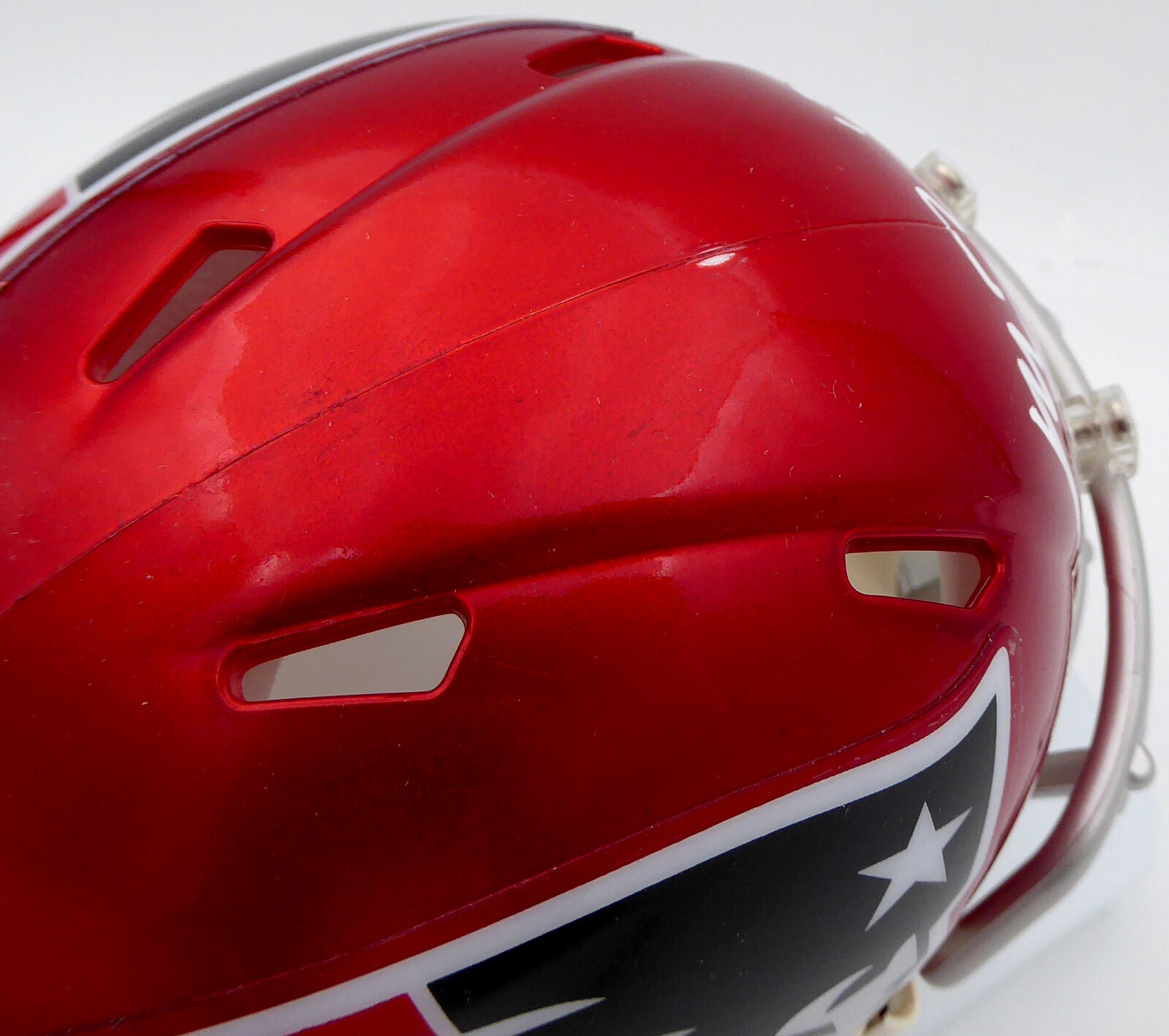 Mac Jones Autographed New England Patriots Flash Red Speed Mini Helmet  (Damaged) Beckett BAS #WS86312 - Mill Creek Sports