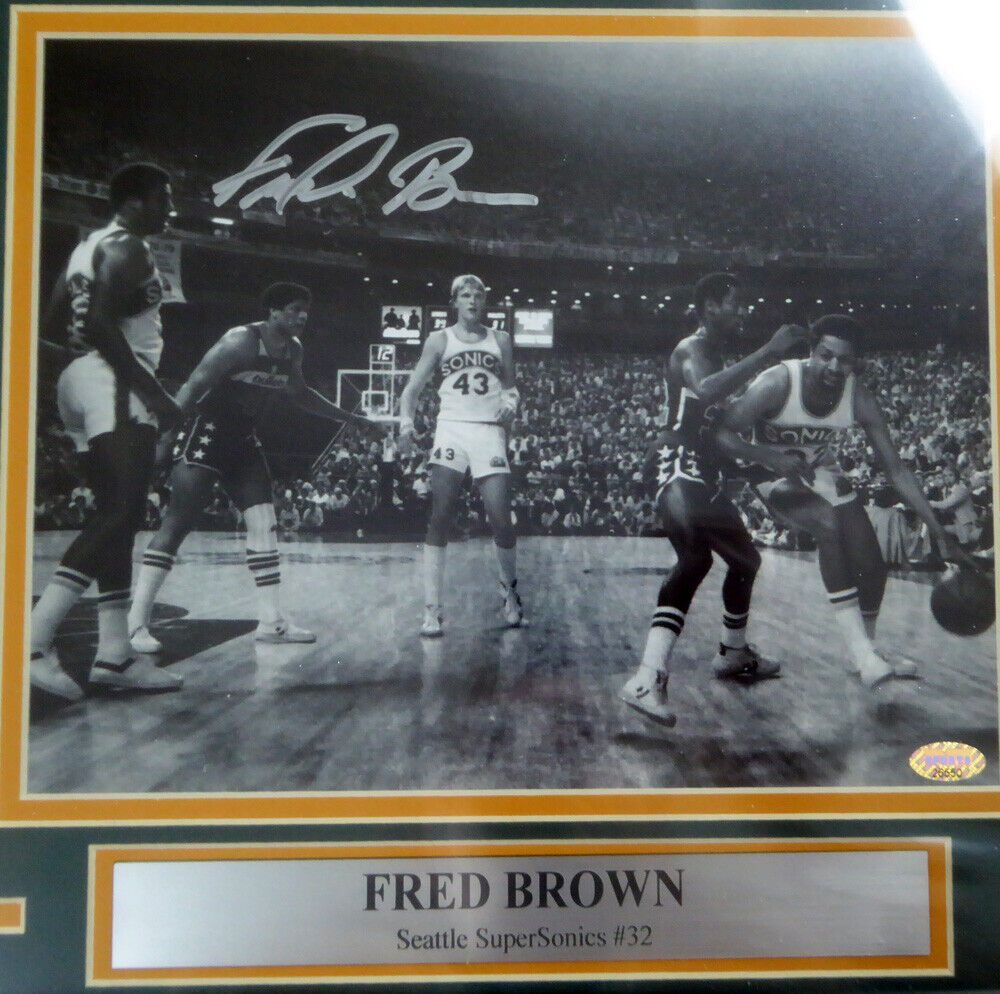 "DOWNTOWN" FRED BROWN AUTOGRAPHED FRAMED 8X10 PHOTO SONICS MCS HOLO 123676 Image 2