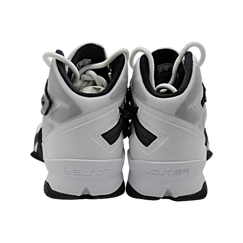 Sue Bird Autographed & Inscribed "#10" Team Issued Autographed LeBron Nike Zoom Size 8 Sneakers (Sue Bird LOA)