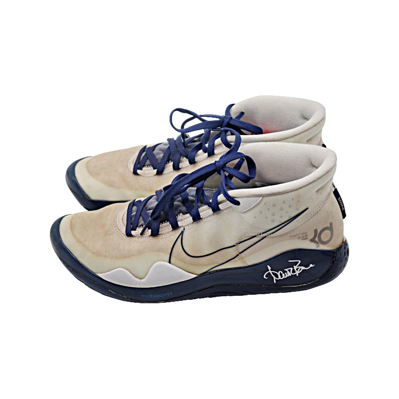 Aaron Boone New York Yankees 2021 Game used Grey/Blue Nike Zoom Freak 1 Sneaker Pair - Size 11 (Boone LOA)