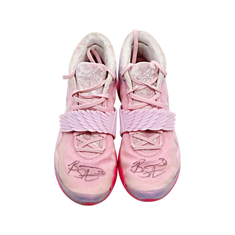 Breanna Stewart Seattle Storm Autographed Game Used Nike KD 12 Aunt Pearl Sneakers (Size 12.5)