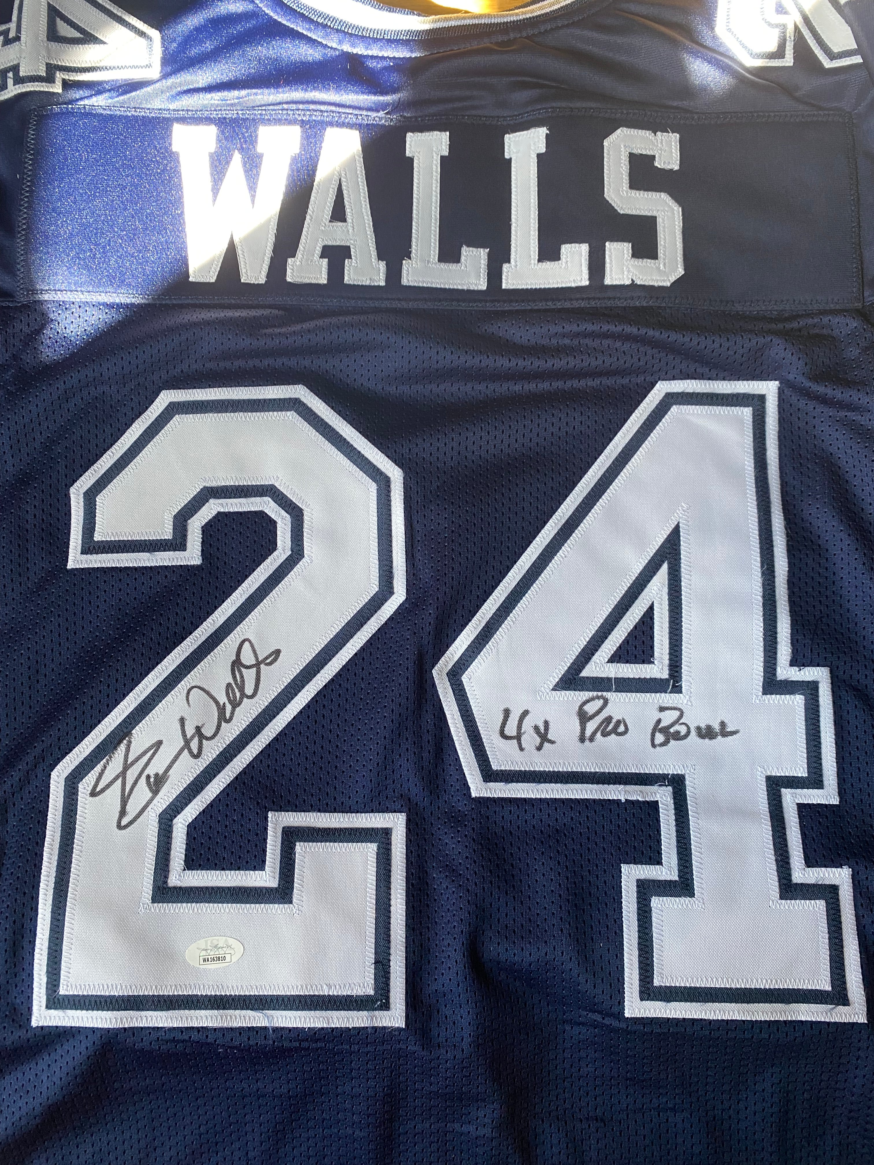 Everson deals Walls Signed Jersey