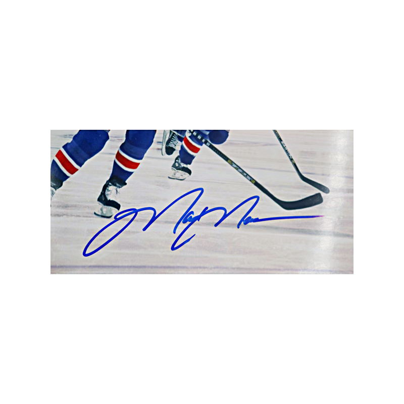 Mark Messier New York Rangers vs Hurricanes Autographed 8x10 Photo (CX Auth)