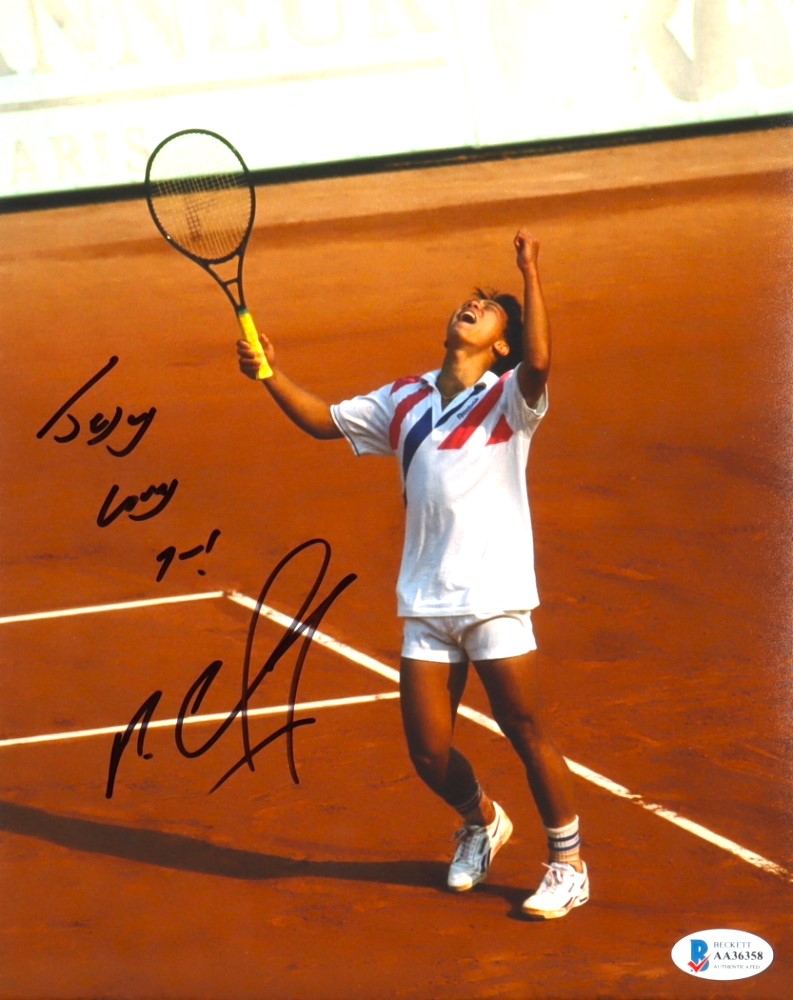 Michael Chang Tennis Star and Hall of Famer Signed 8x10 Photo Inscribed Jesus Loves You (Beckett)